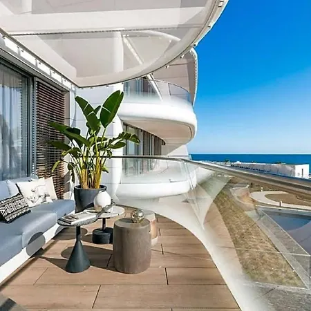 Apartment 2 Bedrooms In Estepona - Spain Διαμέρισμα